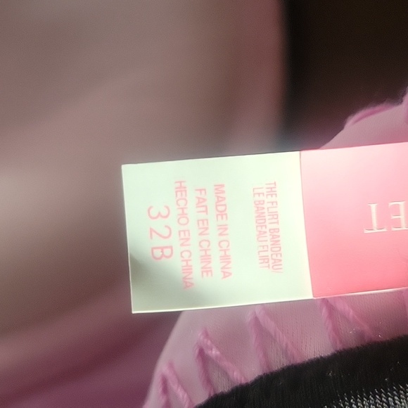 Victoria's Secret Bandeau bikini top 32B - Picture 5 of 5